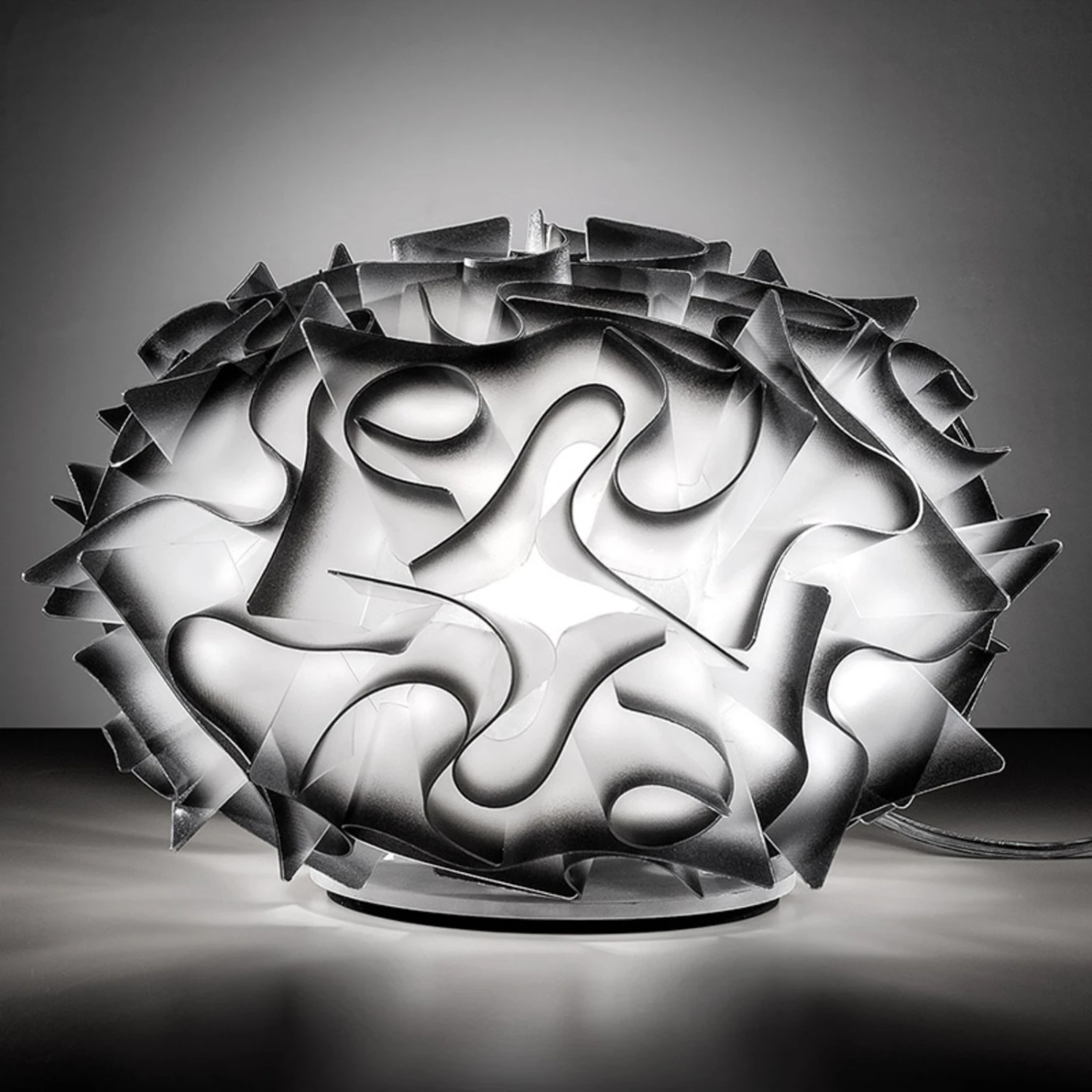 Slamp Veli Design-Tischleuchte Ø 32cm anthrazit Slamp Veli Design-Tischleuchte Ø 32cm Anthrazit -Slamp 8503252