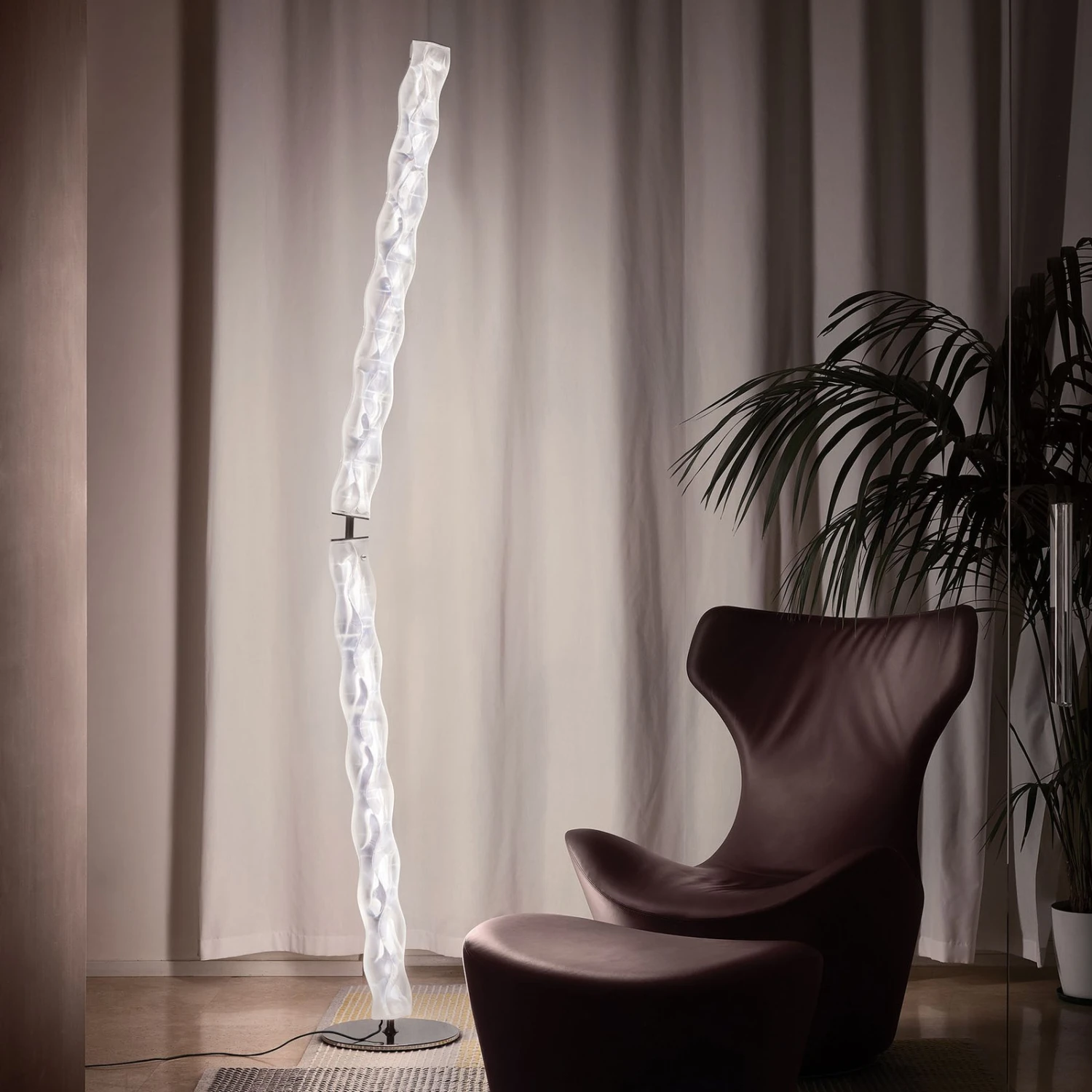 Slamp Hugo Floor LED-Designer-Stehleuchte prisma Slamp Hugo Floor LED-Designer-Stehleuchte Prisma -Slamp 8503442 8
